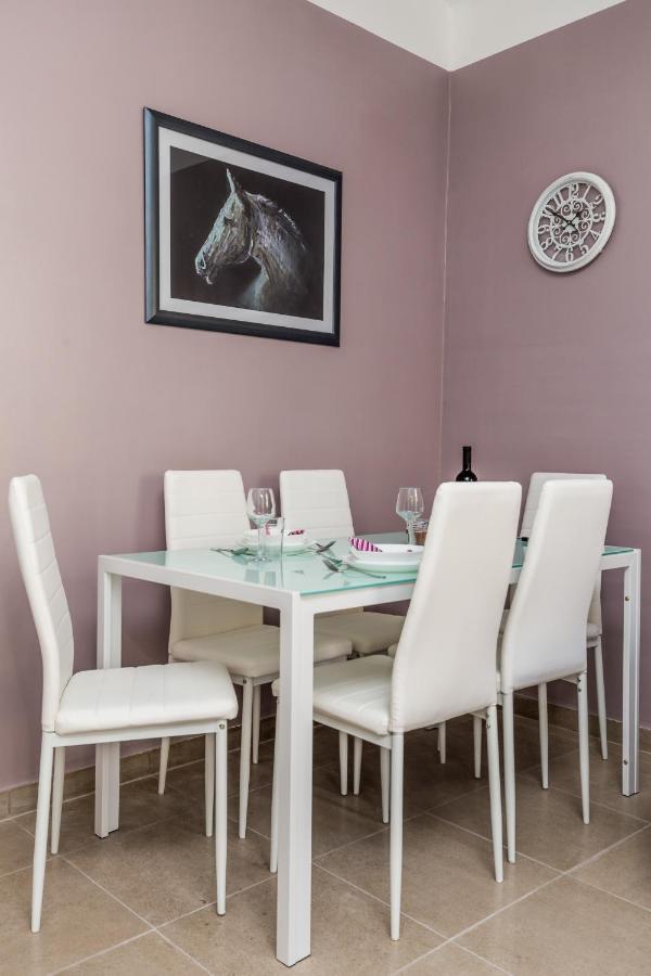 Apartmani Andjelina غييكا المظهر الخارجي الصورة